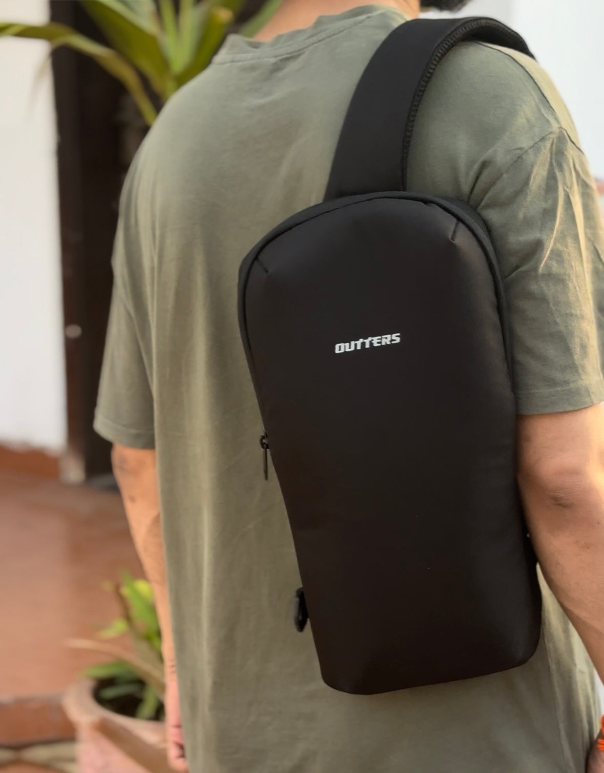 Outters Ultra Slim Tube Black Crossbody Bag Sports Bag