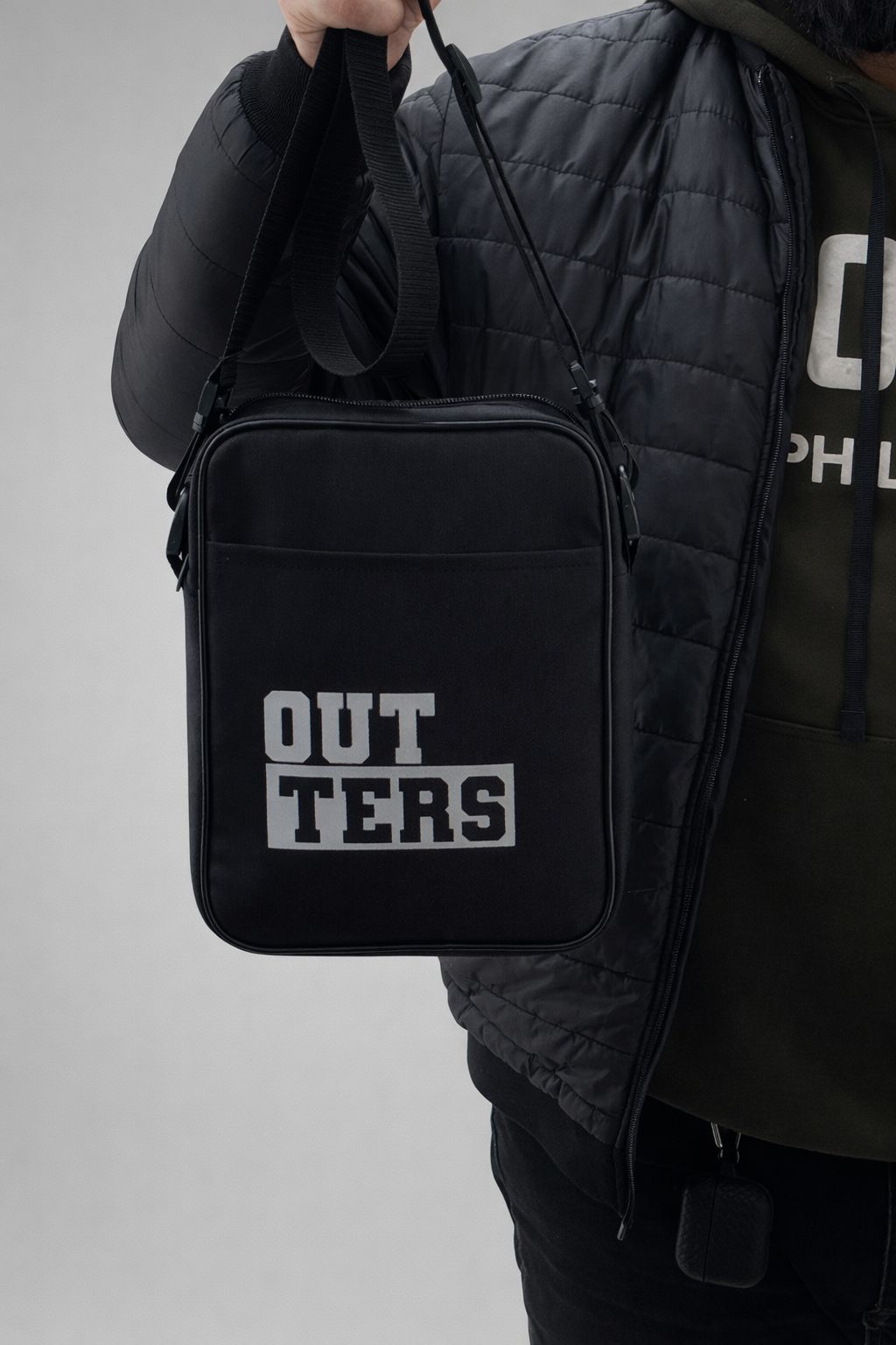 حقيبة كتف من الجلد الصناعي من Outters حقيبة كتف كاجوال صغيرة